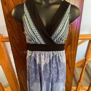 Flowy multicolored maxi dress